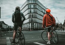 How to become an Uber driver in London