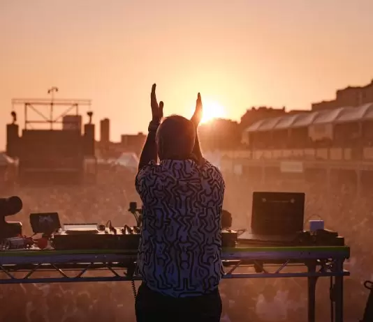 Fatboy Slim Turns Brighton Beach Into One Giant Dancefloor Again