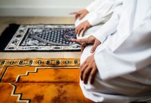 Residents ‘Furious’ Over Plan to Turn Former Brighton Social Club Into Mosque