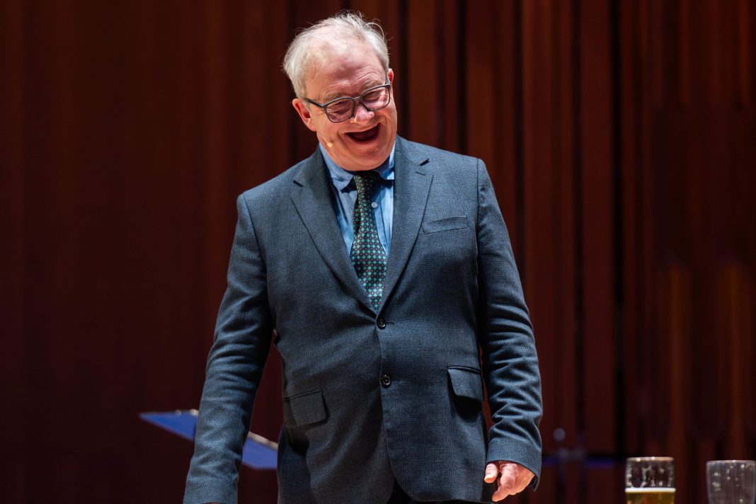 Harry Enfield and No Chums