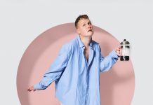 Josh Jones Tour Confessions Of A Leggy Blond Comes To Brighton
